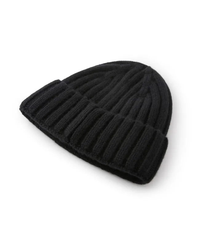 Berretto in cashmere con interno in seta