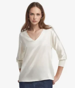 Blusa con scollo a V in seta