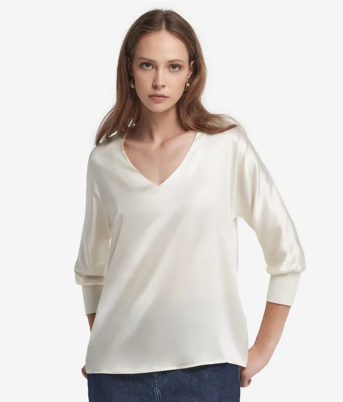 Blusa con scollo a V in seta