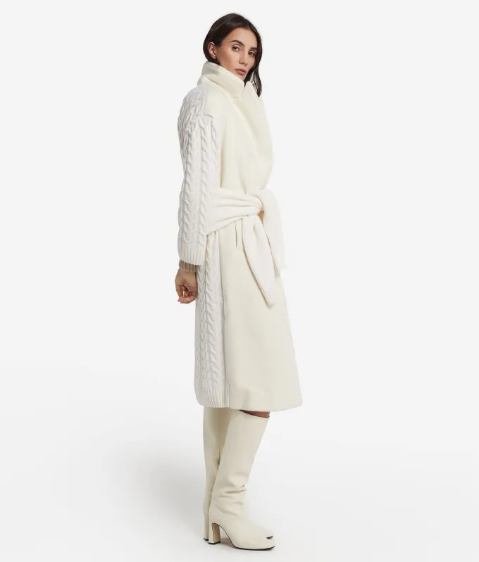 Cappotto con intreccio in cashmere