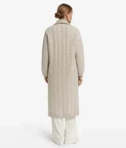 Cappotto con intreccio in cashmere