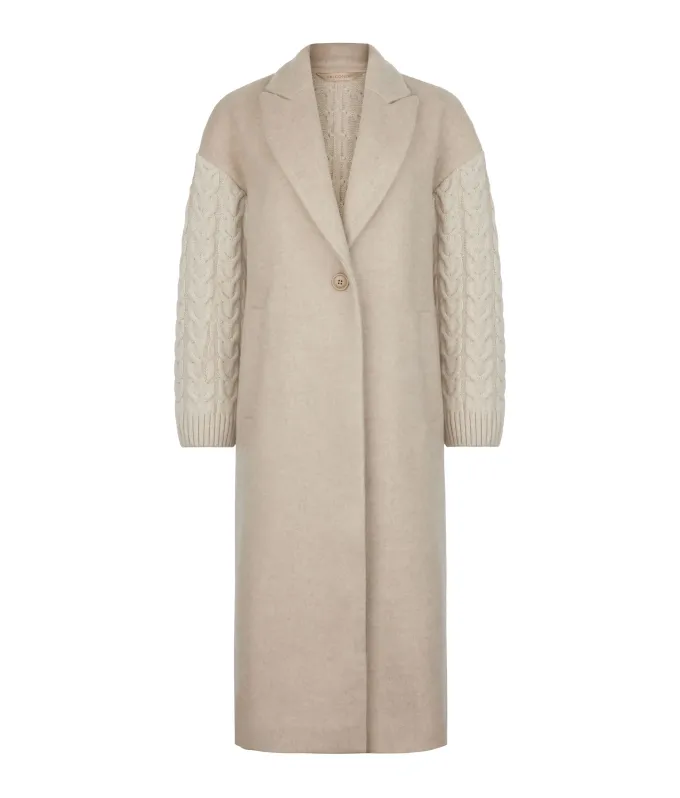 Cappotto con intreccio in cashmere