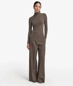 Dolcevita a costina in Cashmere Ultrafine
