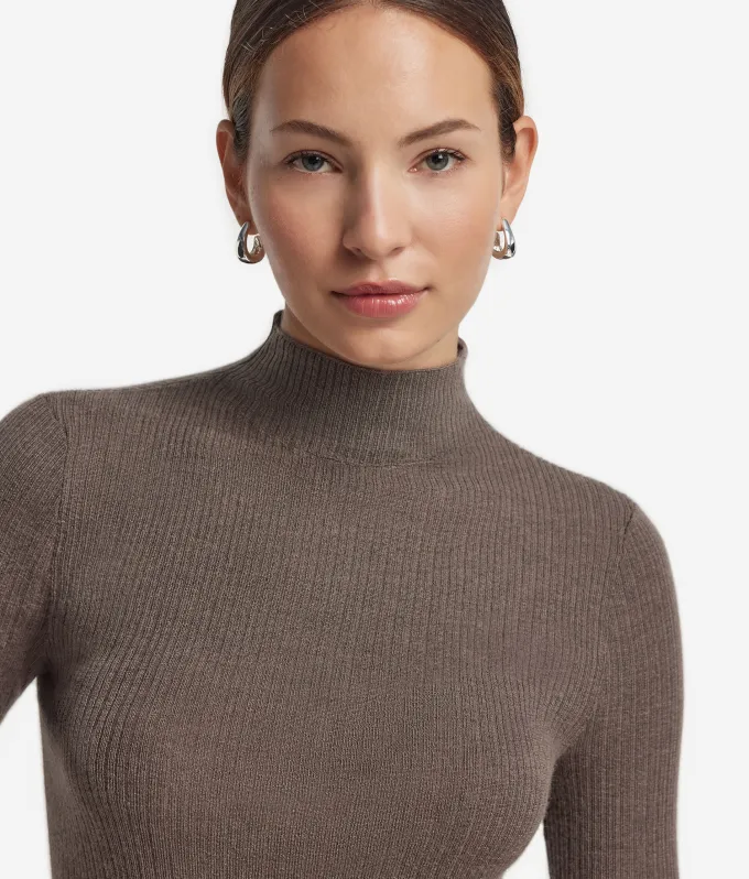 Dolcevita a costina in Cashmere Ultrafine