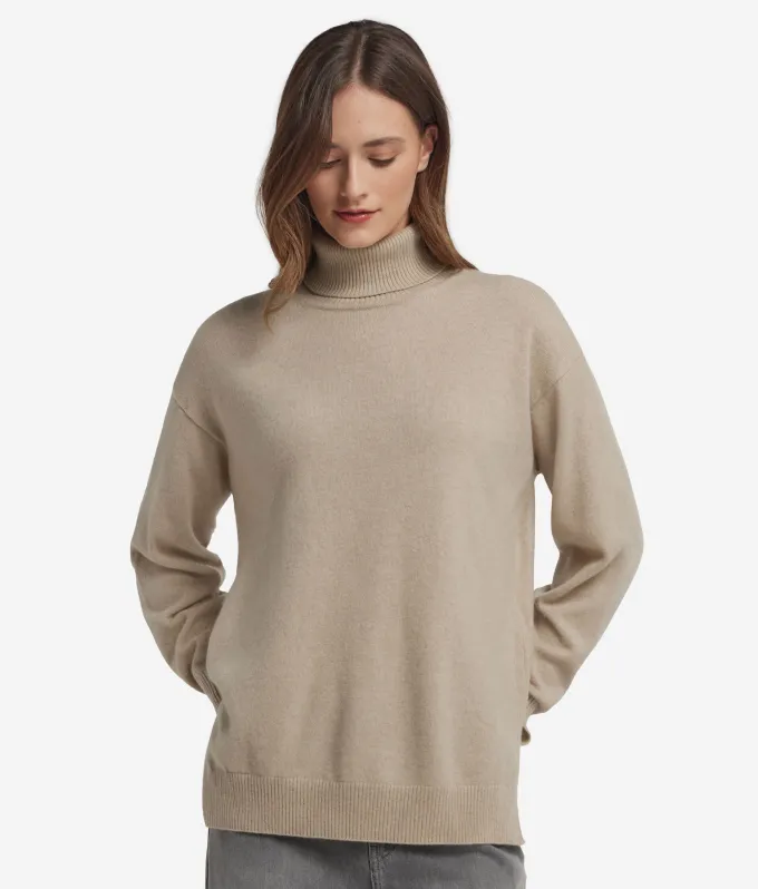 Dolcevita con spacchi in Cashmere Ultrasoft