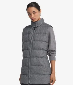 Piumino smanicato in seta e cashmere