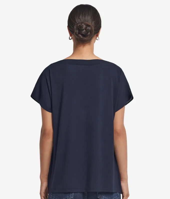 T-Shirt con scollo a V in seta e modal